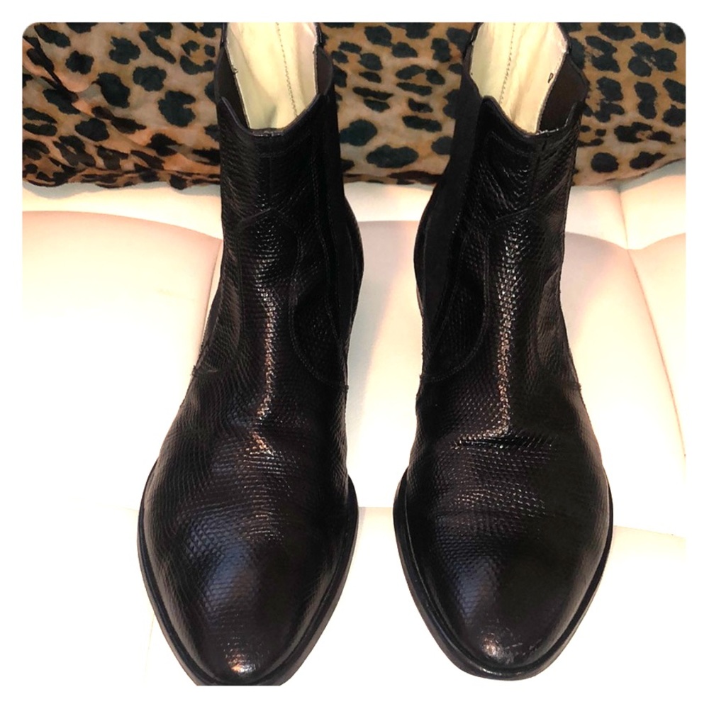 Snakeskin Kenneth Cole Boots